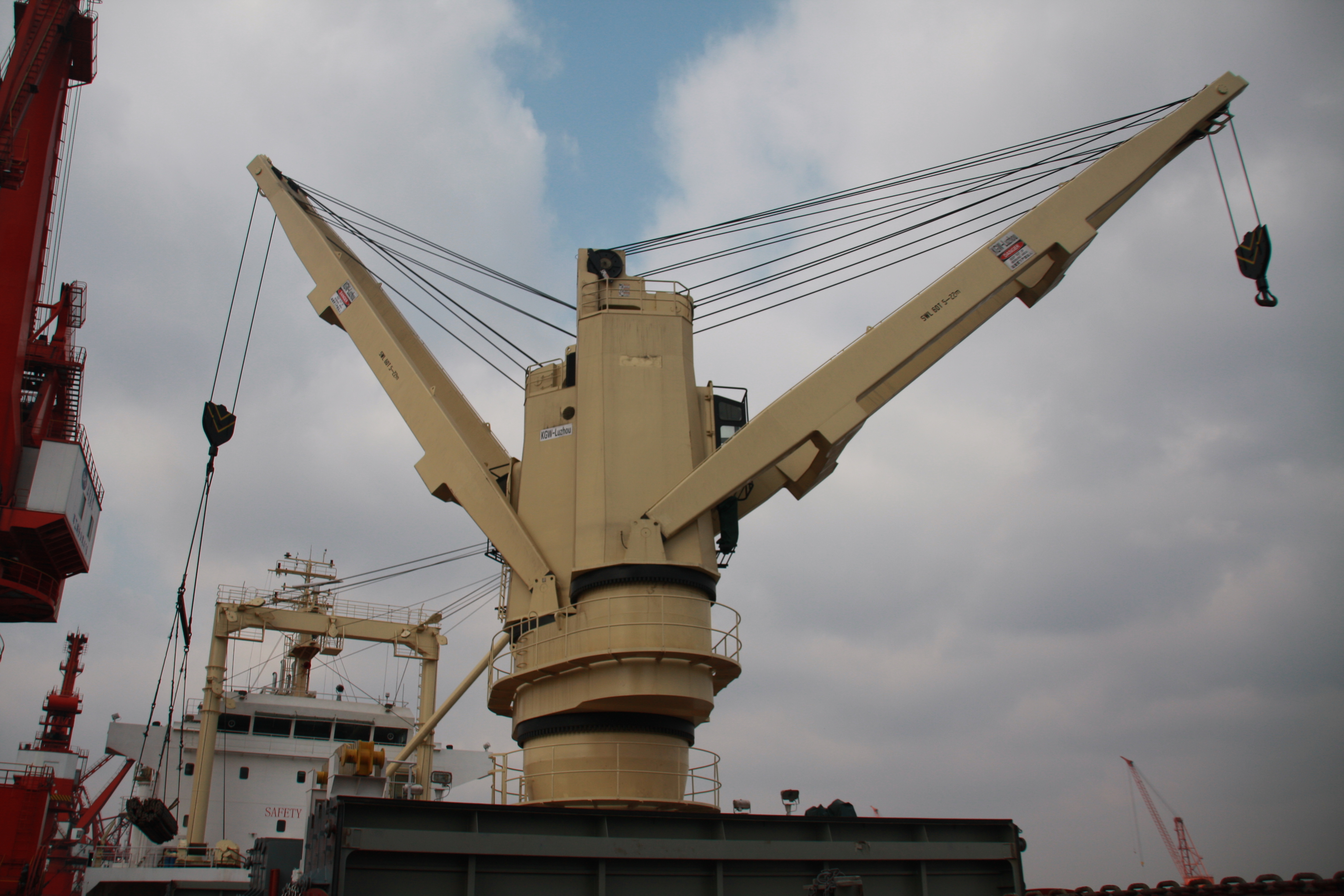 GKGWpƴؙC lUZHOU-KGW Twin Crane